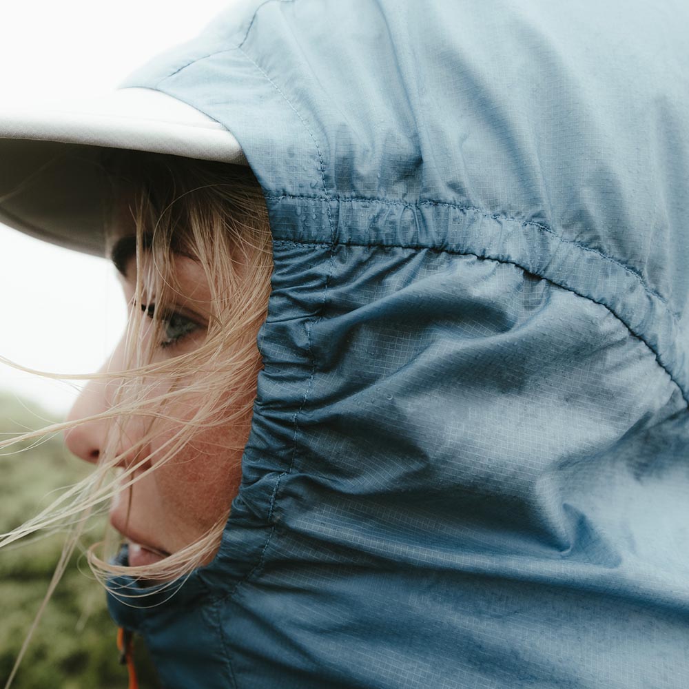 Дамско ветроустойчиво яке Bergans Y LightLine Pure Windbreaker Jacket Woman Elemental Blue - утралека ветровка