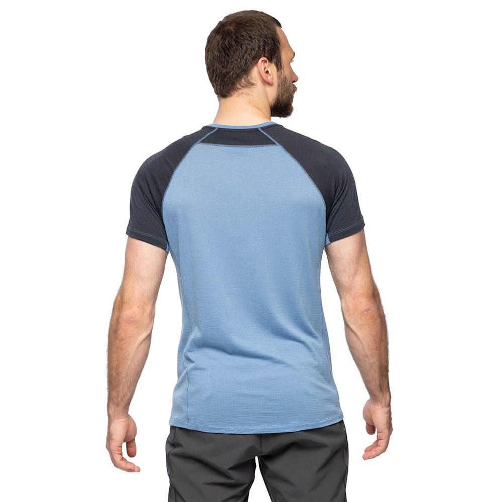 Men's merino wool t-shirt Bergans Y LightLine Merino Tee Men Elemental Blue - ultralight t-shirt for sports