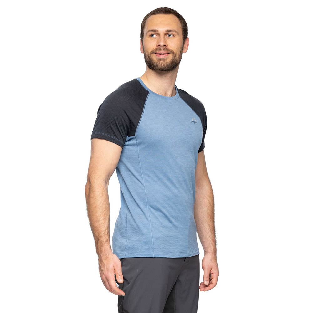 Men's merino wool t-shirt Bergans Y LightLine Merino Tee Men Elemental Blue - ultralight t-shirt for sports