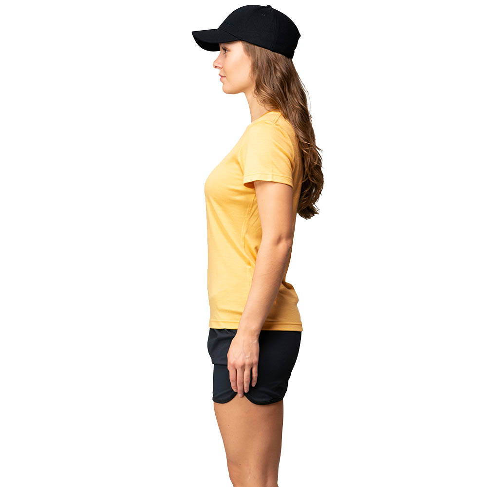 Дамска тениска от мерино вълнa Devold Classic Script Tee Woman Honey - 100% мерино вълна за всеки сезон