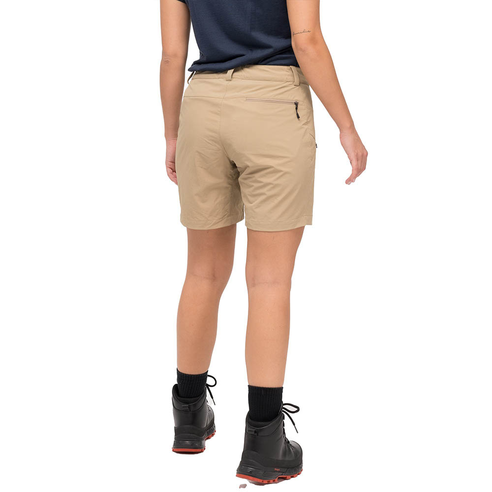 Дамски къс панталон Bergans Rabot Light Softshell Shorts Women Warm Sand - за всеки ден, планина и туризъм