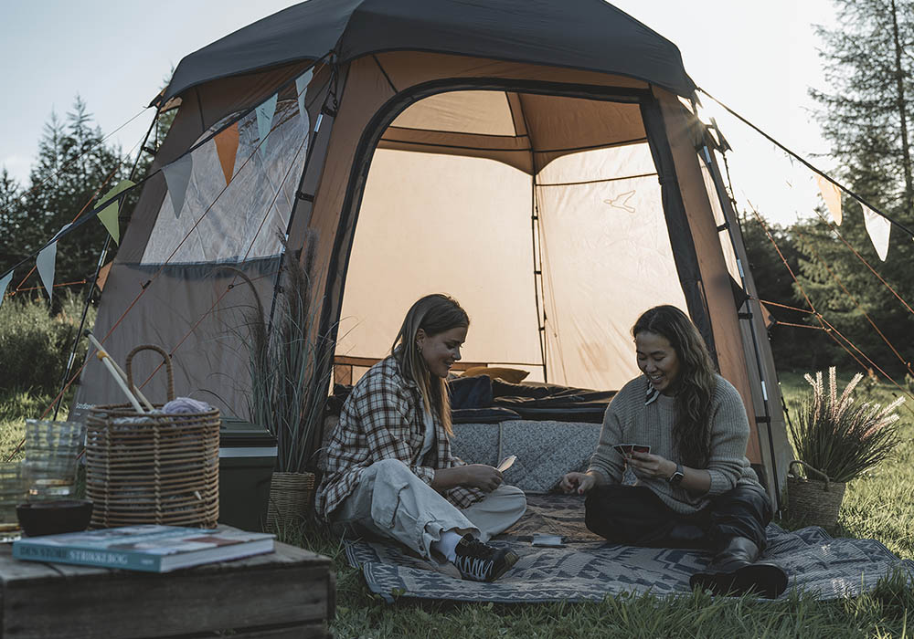 Палатка - юрта Easy Camp Sandland Yurt - за уникални глемпинг преживявания