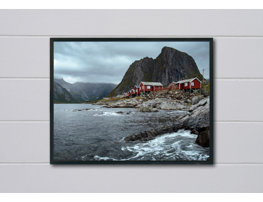 Изненадайте близък приятел със стилен подарък. Подарете му красота от природата. Поръчайте още сега!