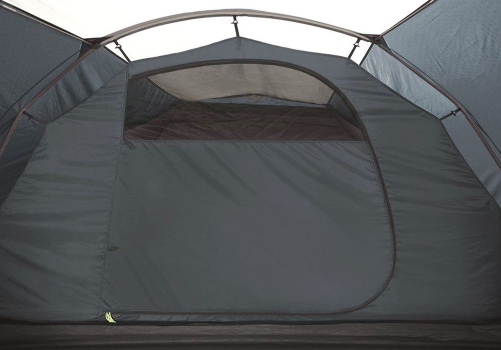 Спално с мрежа на входа петместна палатка Outwell Earth 5